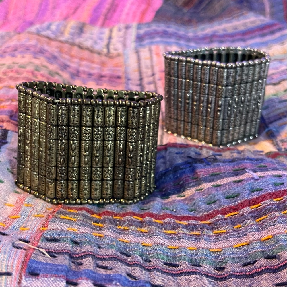 VINTAGE Gold & Silver Thick Stretchy Bracelets (2 PIECE)